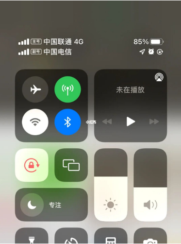 江津苹果手机维修分享iPhone双卡信号解决办法 